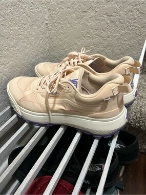 Women’s Vans MTE